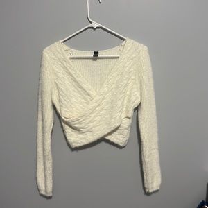 Windsor white cross sweater size L